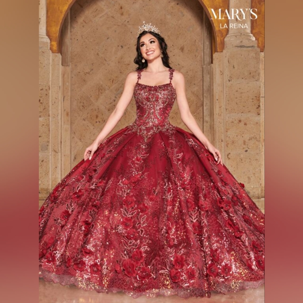 Mary's La Reina Burgundy Quinceañera Gown MQ2126 Size 14